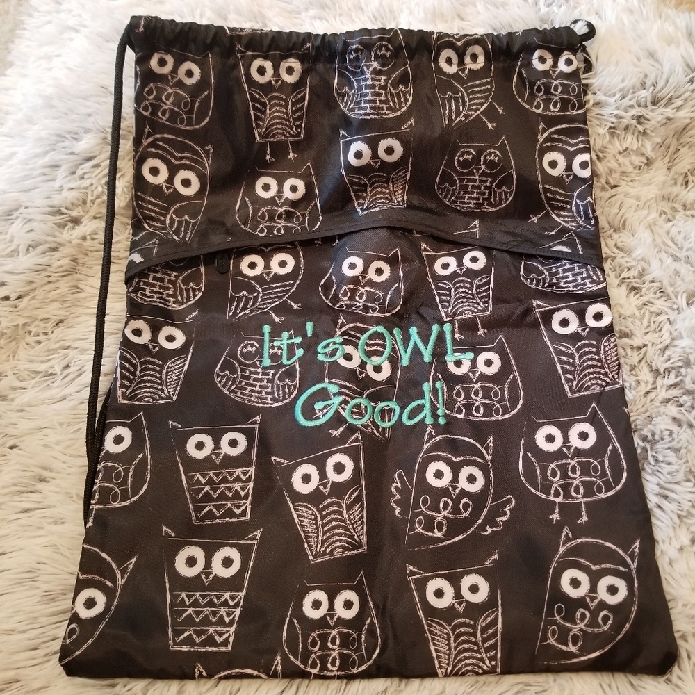 Thirty-One Gifts It's OWL Good Cinch Sac Backpack